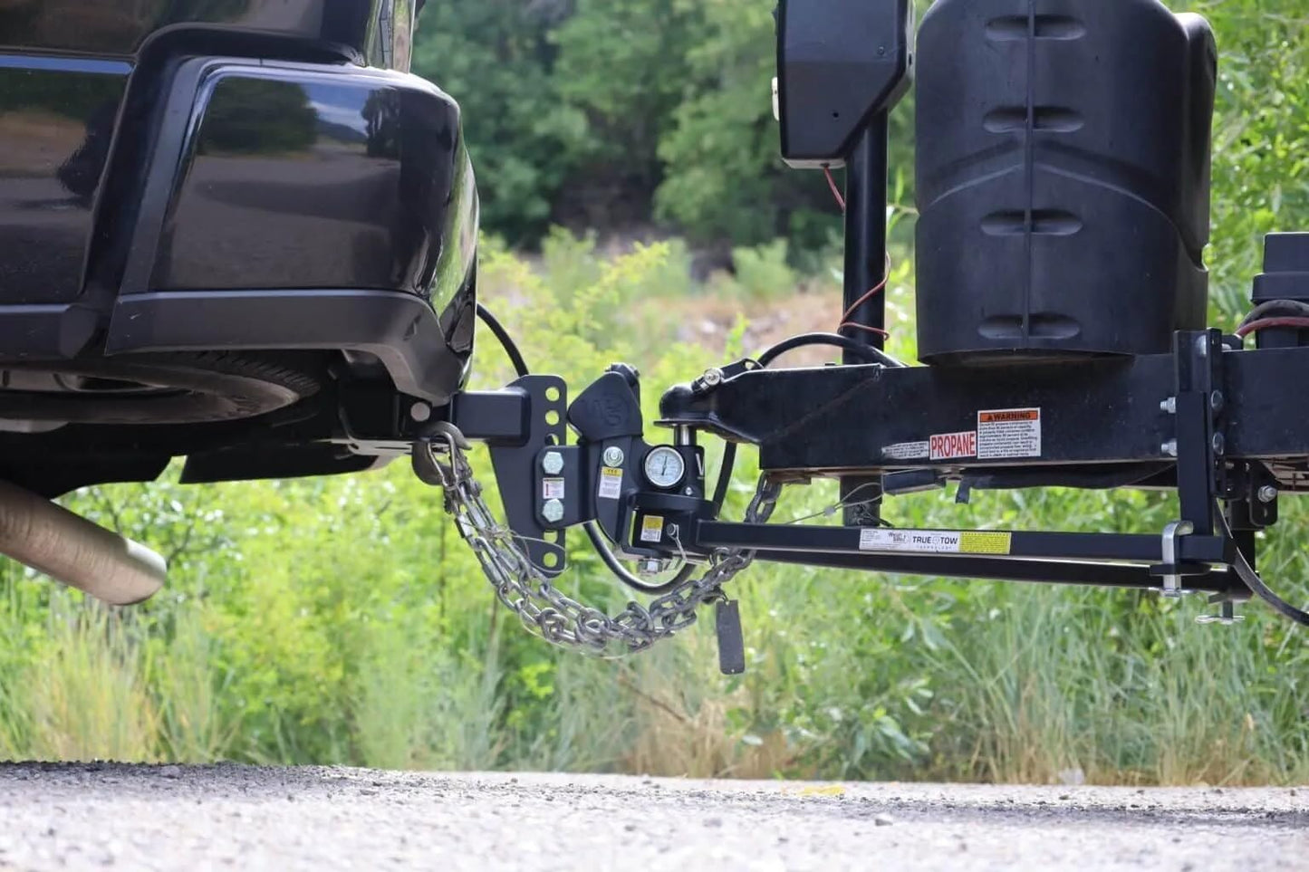 Weigh Safe True Tow Middleweight - Weight Distribution Hitch - Ball Mount Hitch with Anti-Sway Technology - 4" Drop, 2.5" Shank, 8,500-lb Towing Capacity & 1-Piece Lock